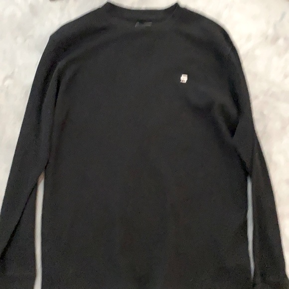 Southpole Tops - Beautiful black thermal like new unisex L
